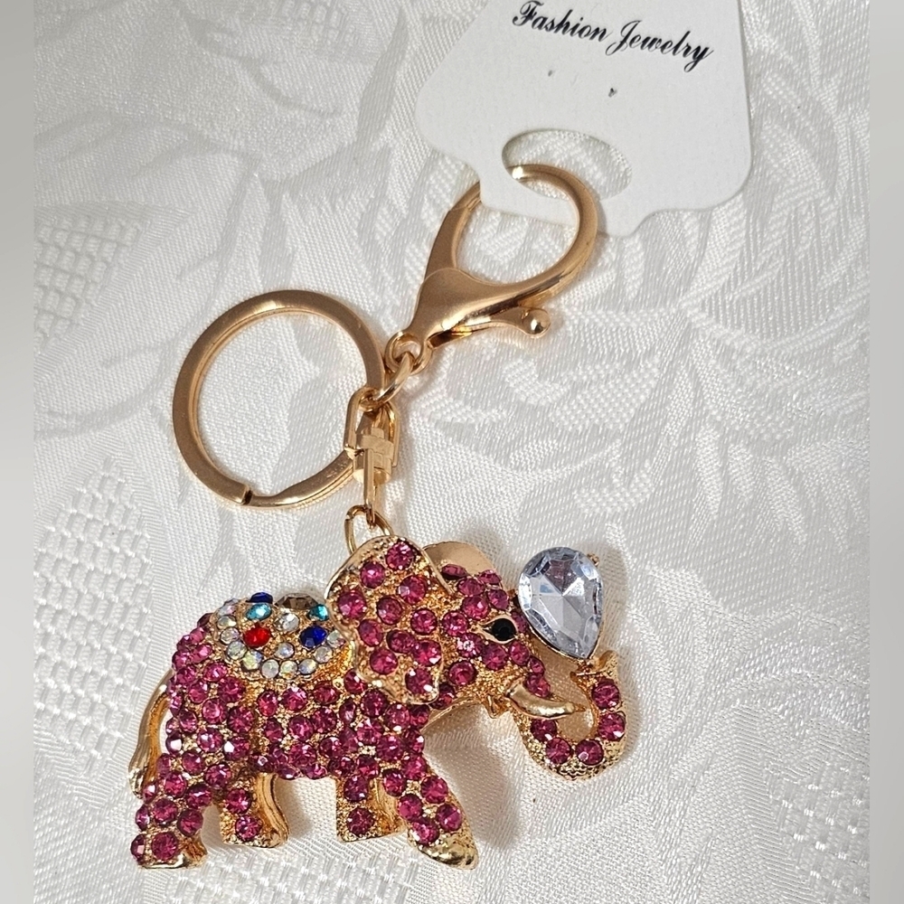New Rhinestones Elephant Keychain - Picture 5 of 5